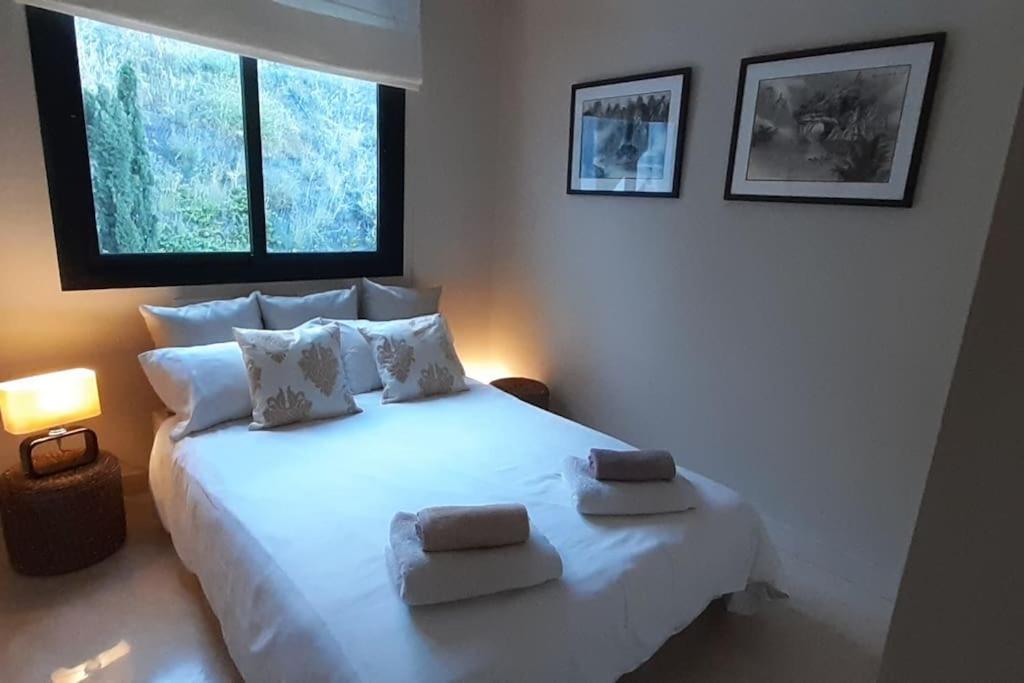 Chic Beachfront Apartment Torrox Exterior foto